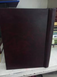 كتاب واحد • للبيع