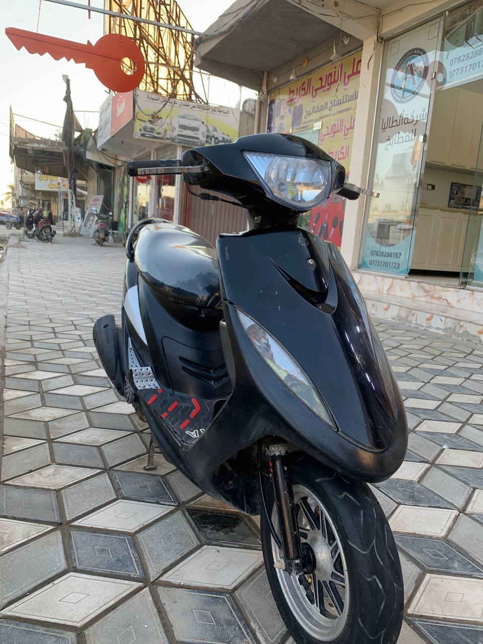 السلام عليكم 
ماكس عدله مكفوله كفاله عامه شرط مكينه بلادي وكفرات ختم واحد وي المكينه وبلعافيه على تصير من نصيبه للاستفسار الاتصال على الرقم غير متواجد على خاص ***********
