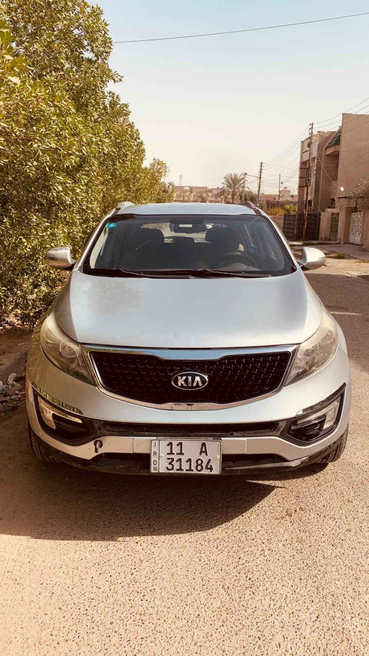 سبورتج ٢٠١١
رقم بغداد دولي
خليجي مكفولة من الدعامية للدعامية (طخة بالجاملغ موضح بالصورة)
مكينة DOHC 16V
وكير مكفولة وضع الشركة
تبريد وتدفئة شغال
ماشية ٩١ الف 
المكان السيارة  بغداد استخدام بيت 
السعر 126 الف بية مجال 
مكلف بالنشر اخوان
للاستفسار ***********
