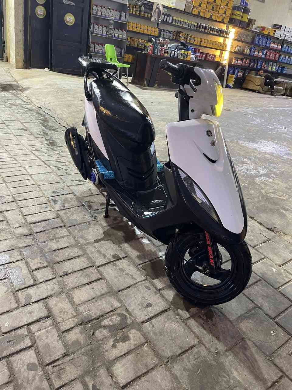 دراجه مال رنبه صارلي شهرين من منزلها دراجه كفاله مكينه وشلعه ومعدل بدون الوياله ***********
