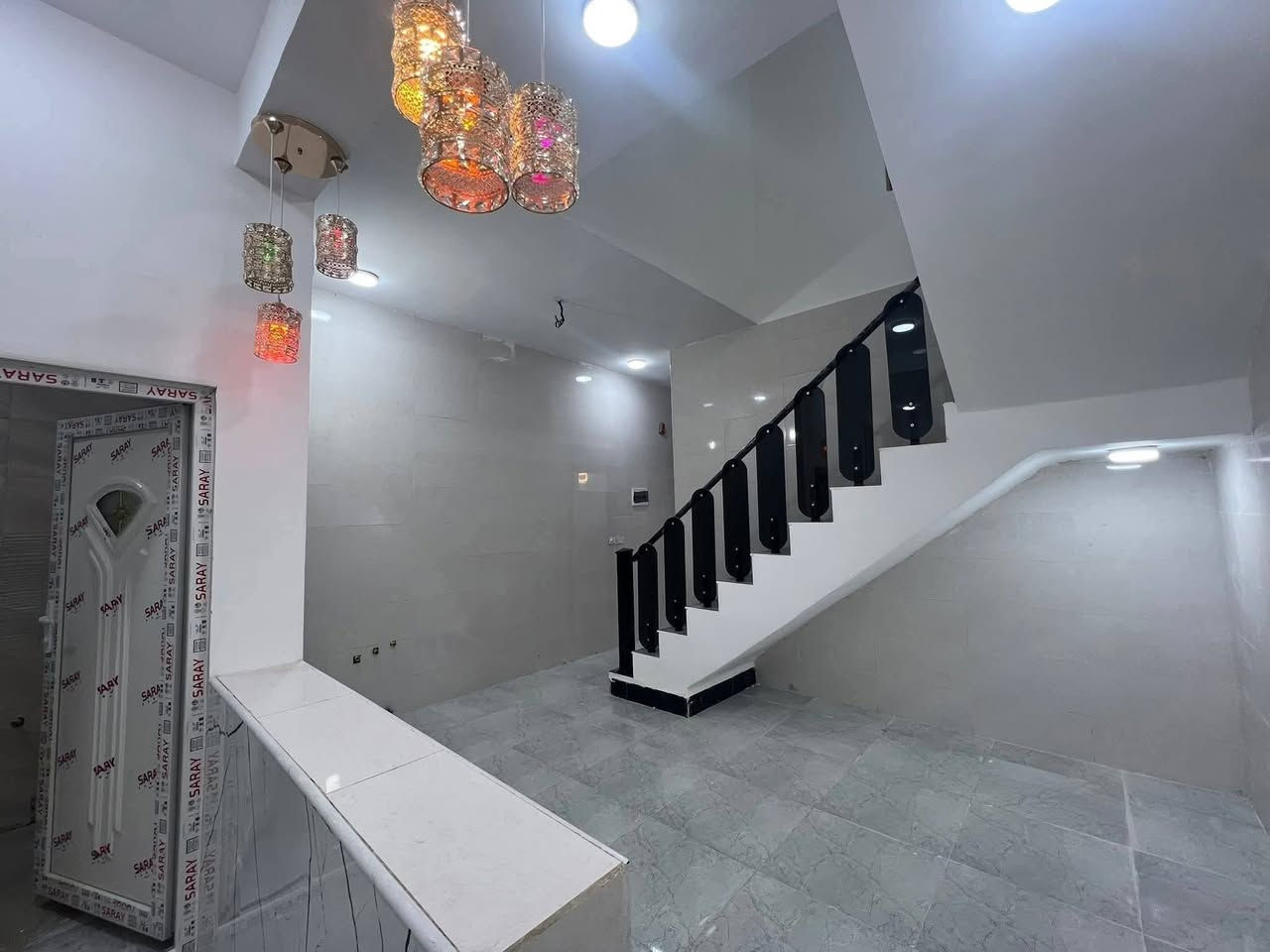 100 متر للبيع طابو زراعي سند 25 قرار محكمه باسمك مشمول بالتطويب بسعر 35وبي مجال عنوان البيت شارع المطار الصب مقابل ملحق قرية الغدير للاستفسار اتصل على ***********أو مراسله واتساب
