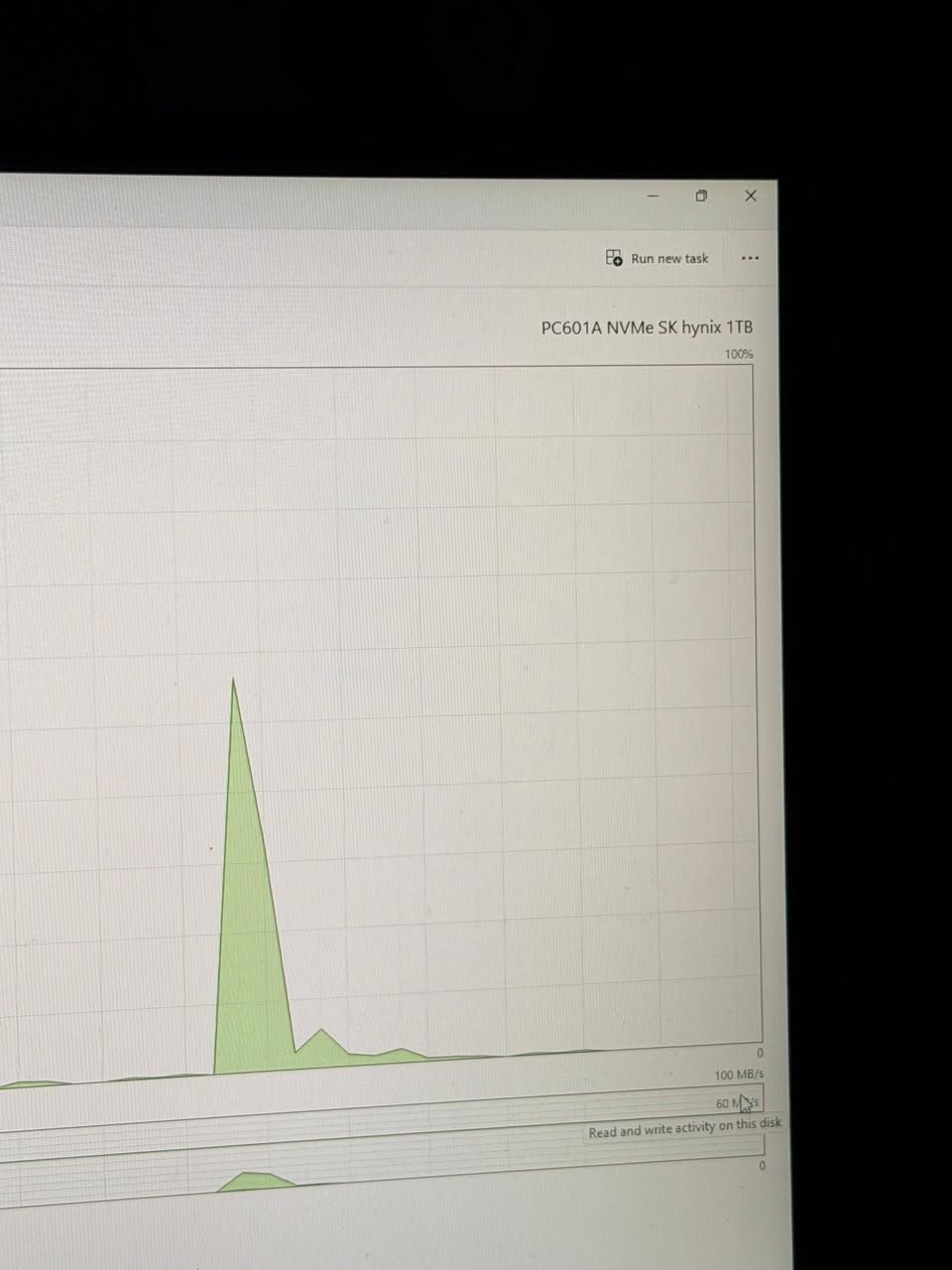 💻 للبيع: Razer Blade 15 (إصدار مطور)
• المعالج: i7 (الجيل الثامن).
• كارت الشاشة: GTX 1070 Max-Q.
• الرام: 32GB DDR4 (ترقية ).
• الهارد: 1TB SSD.
• الشاشة: 144Hz سلاسة خرافية.
• التصميم: ألمنيوم كامل + إضاءة RGB Chroma.
سعر 900


**إذا كنت صاحب هذا الإعلان وتريد حذفه لأي سبب، رجاءا أرسل رسالة إلى الدعم الفني**