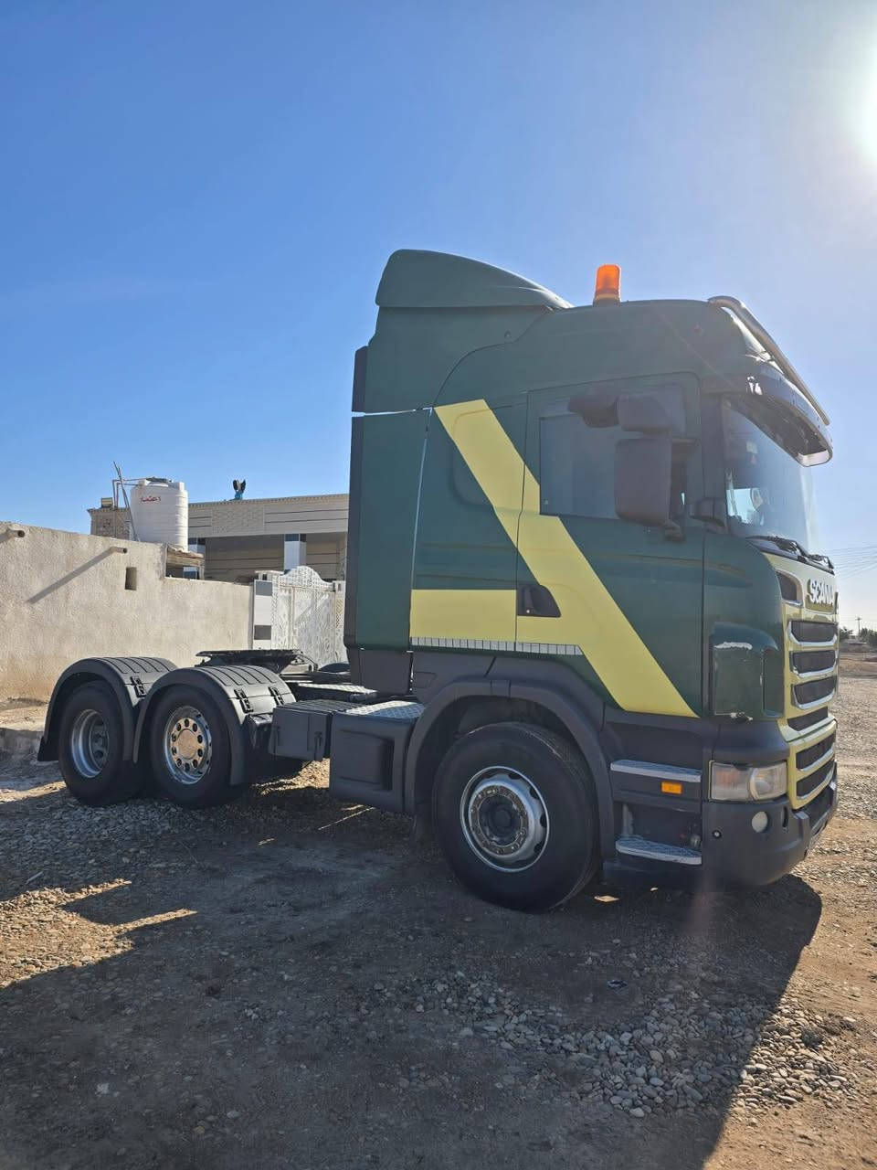 سكانيه سنكل مديل 2012 مكينه 420 كير كهرباء تخم تاير مكفوله مسجله قلاب 3 محور ***********
