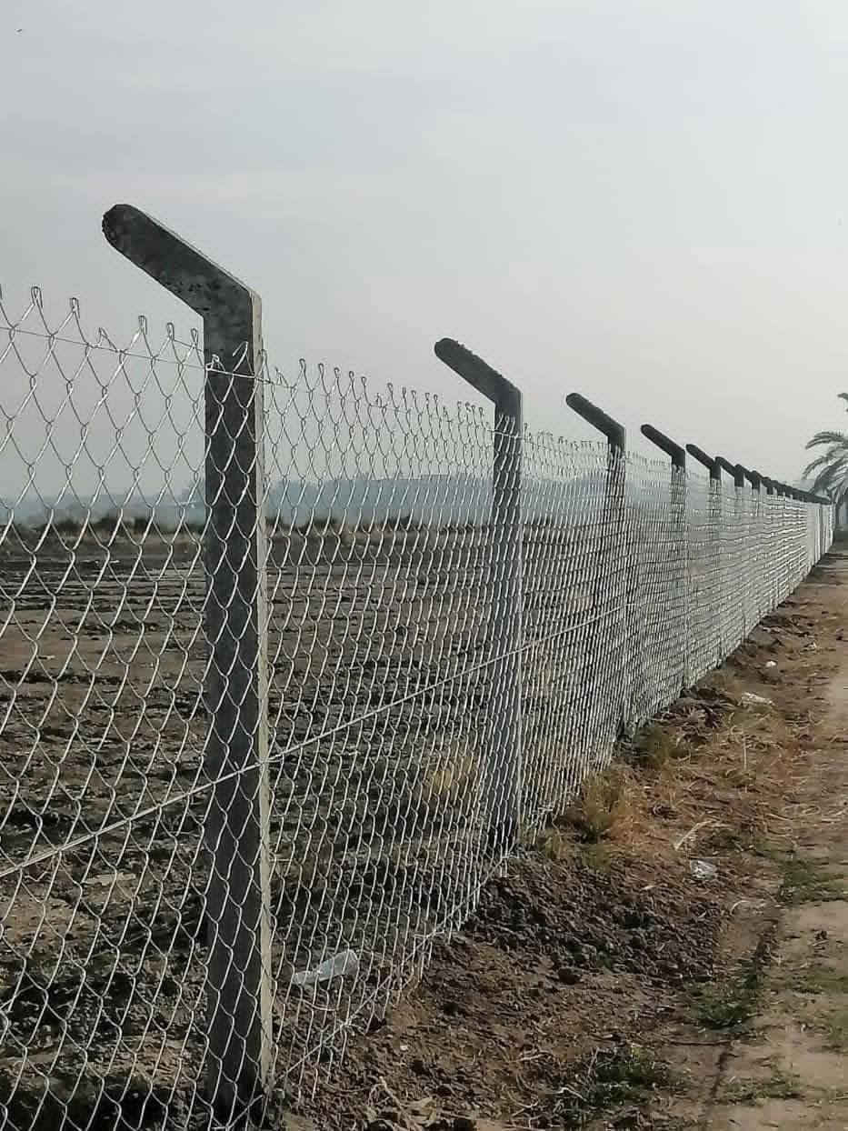 *********** واتساب ///////*********** 🟣تعلن شركة الاخيرات لعمل اسيجة ال brc والملاعب ⁦🟣
🔻عن عمل ونصب جميع انواع اسيجة الBRC ⁦⛏️⁩
🔴مستعدون لتجهيز كافه الملاعب 
🔻وعن عمل جميع انواع الاسيجة العشبية الجميلة 🍀🍀
🔻سعر المتر من// 5 //الف 💸الى// 10 //الف 💸حسب الطلب وحسب نوع السيم ⁦⚒️⁩
🔻يوجد كادر مختص بالعمل 💪
🔻نعمل في كافة محافظات العراق 🚛⁦🚛
🔻للطلب او الاستفسار قم بمراسلة البيج او اتصل على الارقام ⁦⬇️⁩
*********** 📲 واتساب 
*********** 📲
