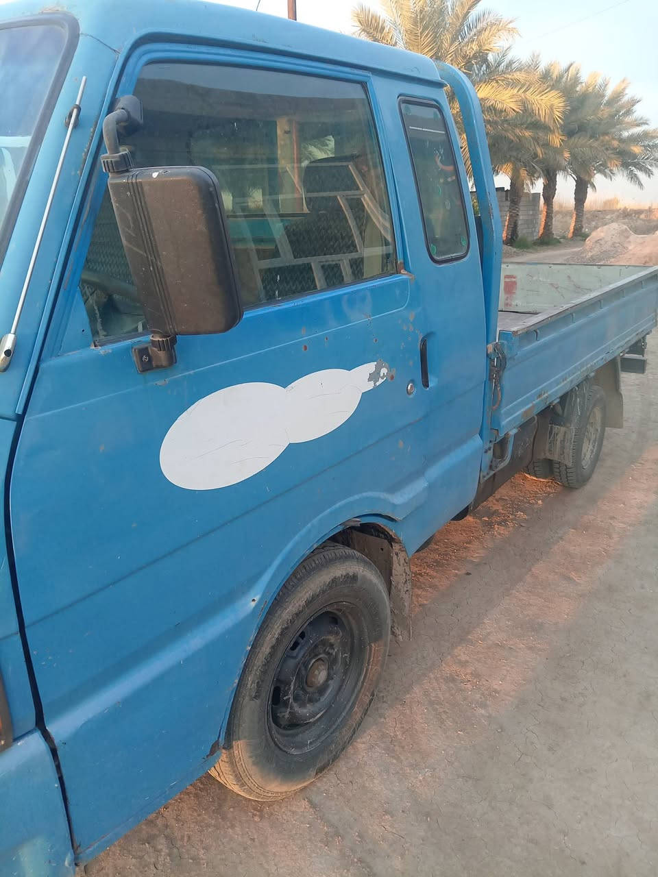 سلام عليكم ورحمة الله وبركاته مساء الخير سياره بنكو ٩٤ رقم بغداد سياره خير من الله  رقم الهاتف ***********
