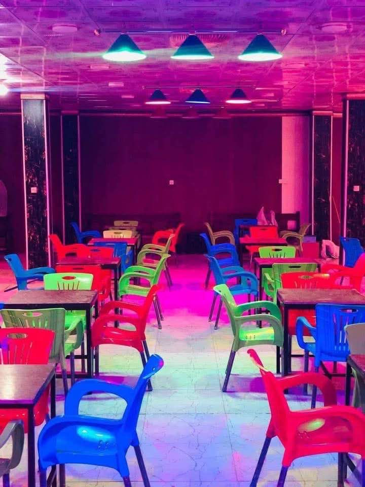 كوفي للبيع المكان طويريج مقابيل الافراح قرب مطعم ومشويات علي الجنابي للتواصل ***********
