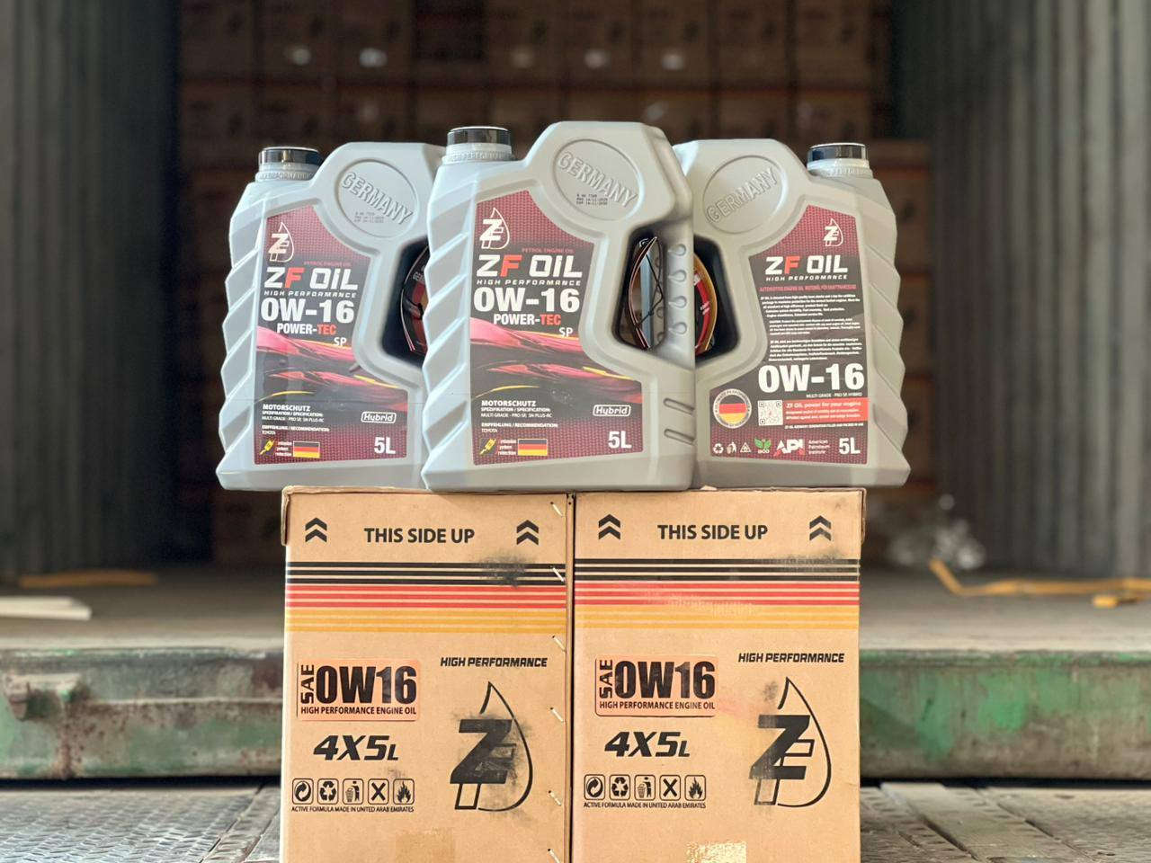 زيوت #ZF OIL #ألالمانية 
متوفرة كافة القياسات 
وكافة الاحجام 1-4-5-6-25-والبرميل 205 لتر 
اسعار مناسبه جدا لاصحاب المحلات والورش 
‏‪بغداد /التاجي# *********** #
