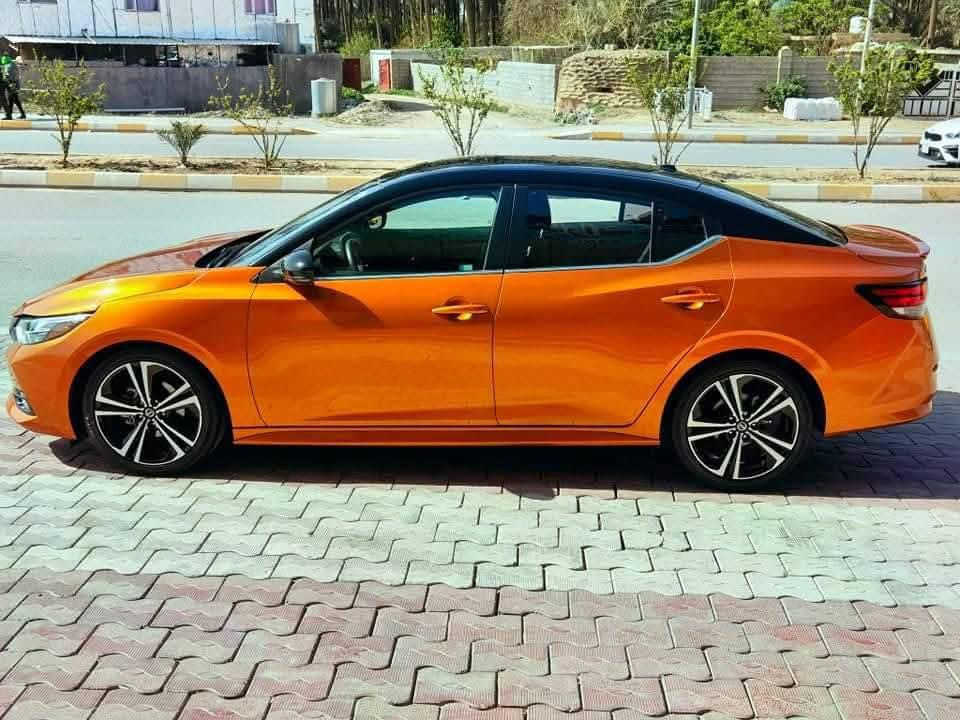 نيسان سنترا 2021
فول فتحه 
السياره رقم اربيل ضررها جدا خفيف فقط مازده جهه السائق  بدون تبديل اي قطعه بيها ليبل واحد كل السياره باسمي ماشيه 18 مائل داخل كلها جلد اسود  بيه بس بنيد صبغ بدبي من اخذتها  الايرباكات كلها سليمه سياره نظيفه 
مكان بغداد 

***********
