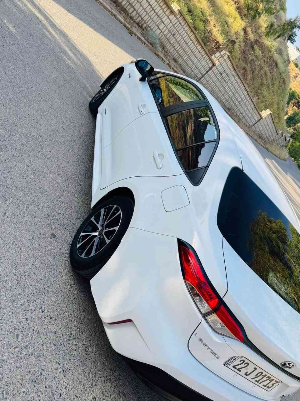 کرۆلا ٢٠٢٤ هایبرێد ٢٩٠٠٠ رۆیوە  هیچی پێوەنیە یەک دوو نوقتەی پێوەیە سبوخو ساردی نیە  سەنەوی هەزەی نوێیە  *********** السليمانية, العراق
