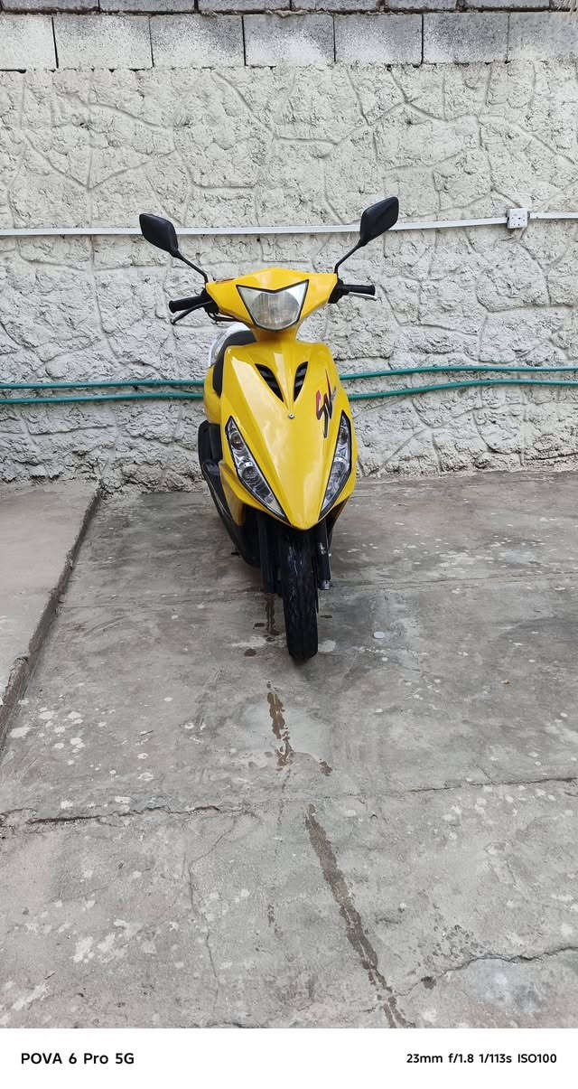 سلام عليكم دراجه ماكس مضلع لبيع دراجه كفاله كلشي ما نقصه كلشي شغال بيه دراجه ماخذه من وكيل مو مال شارع نضافه فول لا بيه نضح دهن ولا تأخير بل تشغيل العنوان بصره قبله حي جامعه السعر ٩٥٠ المو شراي رجأن لا يتصل ***********
