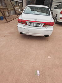 ازيرا 2011 للبيع07715079003