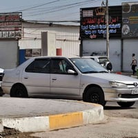 بيجو فرنسي 306 موديل 2001 كامله للأخير رايد مراوس بأولدز نضيف بغداد  0...