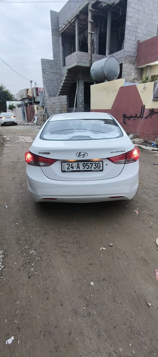 النترا للبيع موديل 13 حجم المحرك 16 رقم دهوك سنويه تنهي ب 2030 هزه جديده بيها تقليم  باب النفر ودوسه بيها صبغ شبرين فقط السياره خير من ما عايزها بس ستر الله. رقم الهاتف *********** العنوان موصل ساده بعويزه
