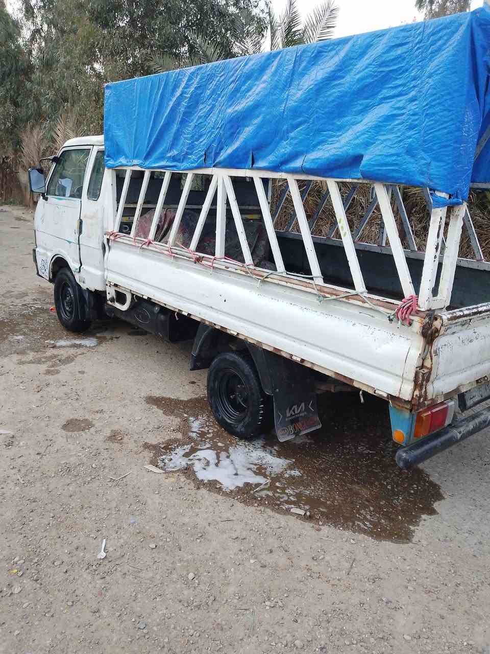 السلام عليكم كيا بنجو موديل 94 رقم بغداد صدامي ماندا الراعيه هتكفل سرقه وعشائر فقط ماكينه جير اكسنت مقفولات كهربائيات كلها شغاله تخم تاير حداديه حلوه السعر 26 وبيها مجال شيء قليل مكان بغداد الحسينيه مال راشديه رقم تليفون***********
