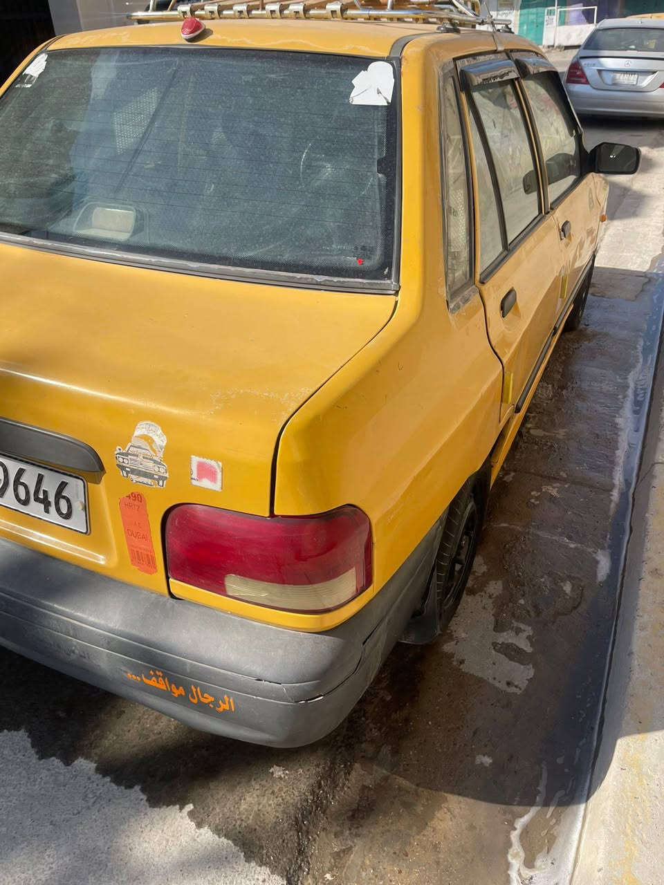 السلام عليكم للبيع سايبا 2011ما بيه تبديل بيه جمالغه عكس السايق مصبوغ فقط و اشوصي ما بيهن شي على وضع الشركه تجي و شوف بعينك و المكينه بيه بديه تبخير فقط السعر 23و بيه مجال حك الجيه الاتصال ***********مكاني الأمين الثاني
