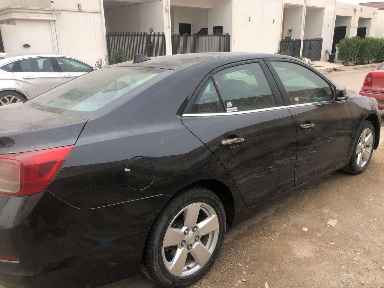 السلام عليكم 
ماليبو خليجي مقدس 
محركها 2400 
سيارة بيها قطعة واحد بخ. 
كير محرك بشرط 
تحويل وغرامة بشرط 
السيارة عليها ادامة كاملة من بلكلات وفلاتر وفيت بم 
السعر 95 وبيها مجال للشراي 
 ***********
