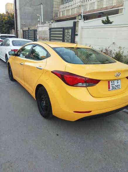 سلام عليكم البيع موديل 15امريكيه حادتهه بس البنيد  مبدل بدون دواخل علمن السياره خير من الله جاهزه مكانهه بغداد حي تونس افاف عربيه السعر 110وبيهه مجال الطيبين ملاحظه بيهه خط كربلاء بغداد ***********
