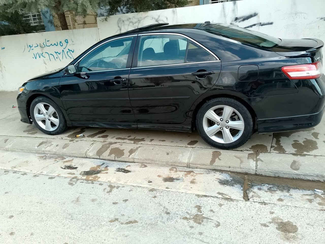 كامرى ٢٠١١فول به س به سمه نيه دركاى  سه كنى بوياخه ١٦٠هه زارى هه قيقى روشتوه گيرومه كيه به شه رت ١١٦مه عمه له ***********٥ڤايبه رى له سه ره سه ياره كه ئه مريكيه
