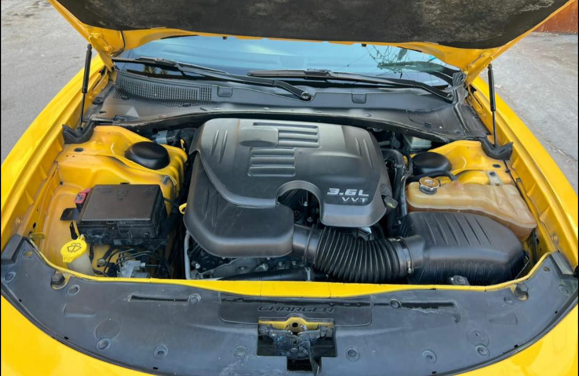 بسعر  سبورتج نفس الموديل
جاجر 2017 
كير طياره
اصفر  من الشركه 
خصوصي داخل وخارج اصفر 
ماشيه 130 مايل
سنوية وهزه جدد باسمي رقم بغداد انكليزي 
مكينه وكير 3600 رالي فول مواصفات 
تبريد وفريز ومنظومه جديده 
تحكمات ستيرن 
شاشه جبيره
ويل طب كروم بلادي 18
صدر امامي خلفي جديد
السياره ولا كلوب بالدشبول مشتغل كله بلاد
حادثها تخريب
بيها صبغ حزام اثر طخطخات الحادث بدون ضرر داخلي
السعر رقم 1 رد تلقائي
رقم راعيها 
*********** اتصال فقط 
*********** واتساب فقط
