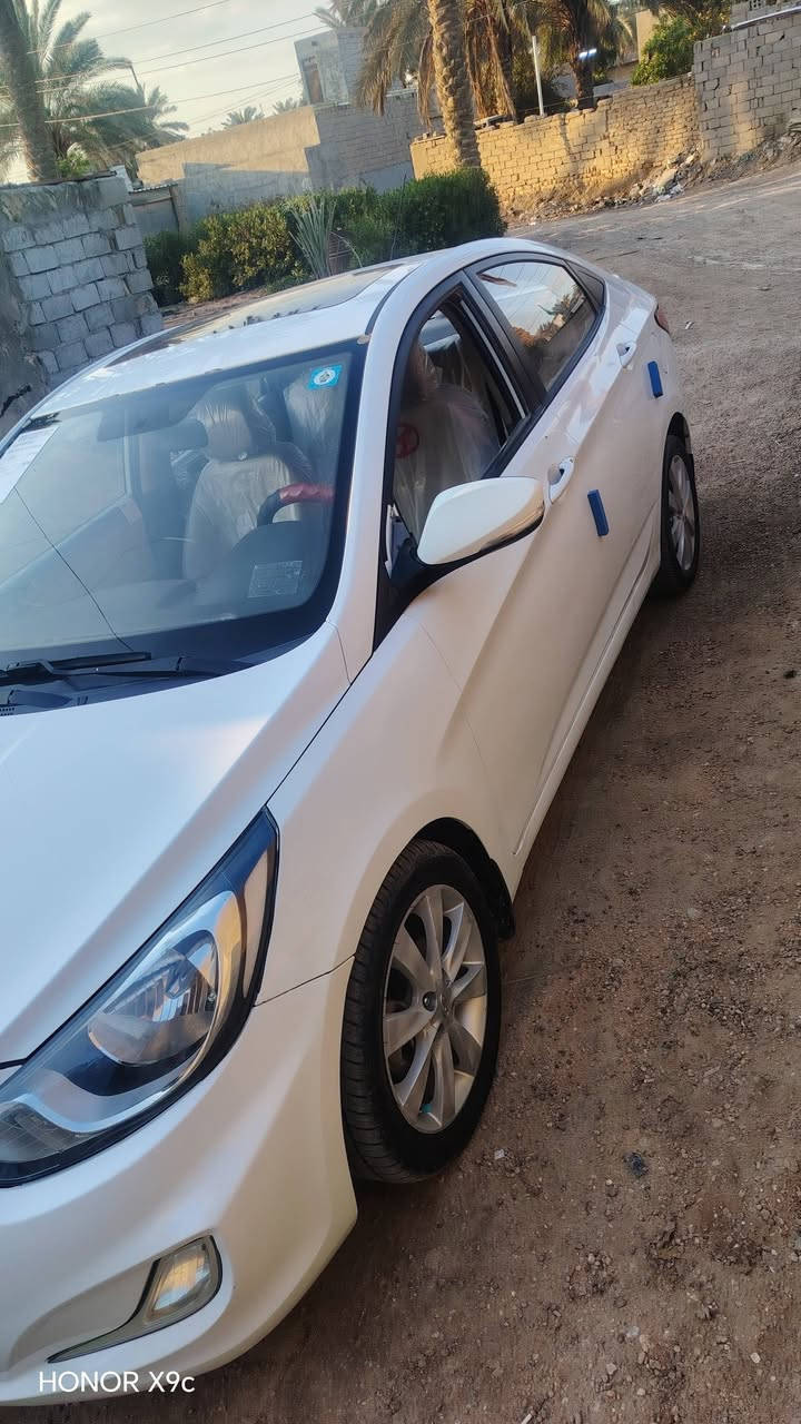 اكسنت 2014 فول مواصفات وارد خليجي فتحه قماره السونار موضح بصوره تفاصيل أكثر اتصل مكاني بابل ***********
