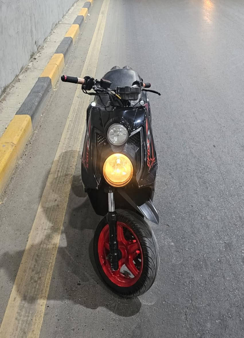 سلام عليكم سكنس جبلي موديل 2013 الدراجه نضيفه وبيه تزويد خارجي وكلجات رياضي الدراجه كامله مكمله الشراي يجي خاص لو علا هاذ الرقم ***********
