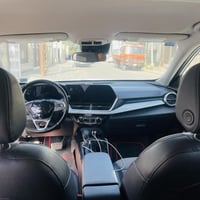 شوفر لايت :تراكس موديل :2024 ماشيه : 33 فول مواصفات ماعده الفتحه  محرك...