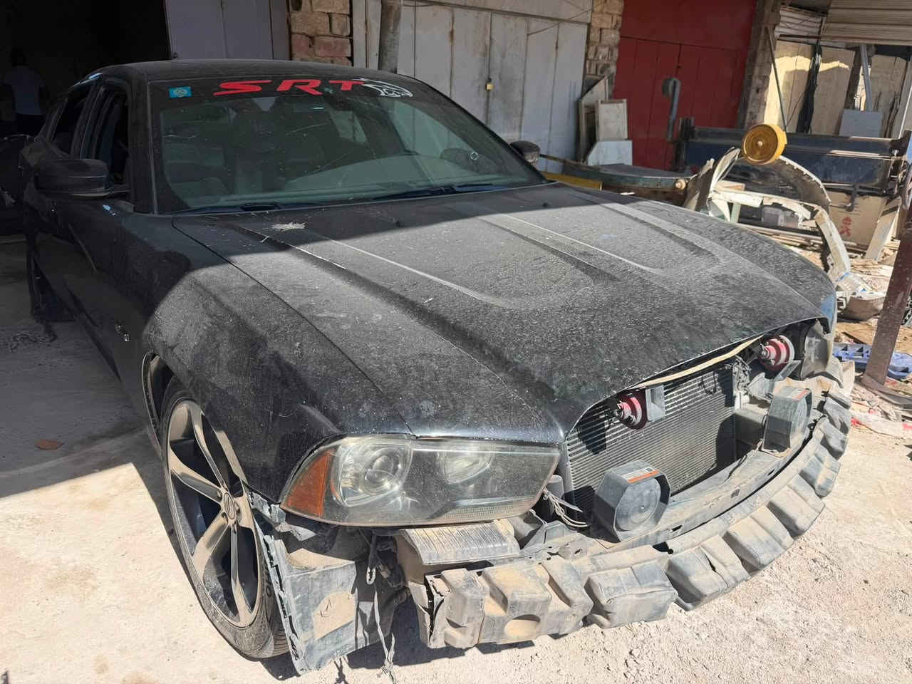 السلام عليكم چارجر 2014 رقم بغداد فول مواصفات بيهة حادث السعر 80 العنوان بغداد الدوره 
***********
