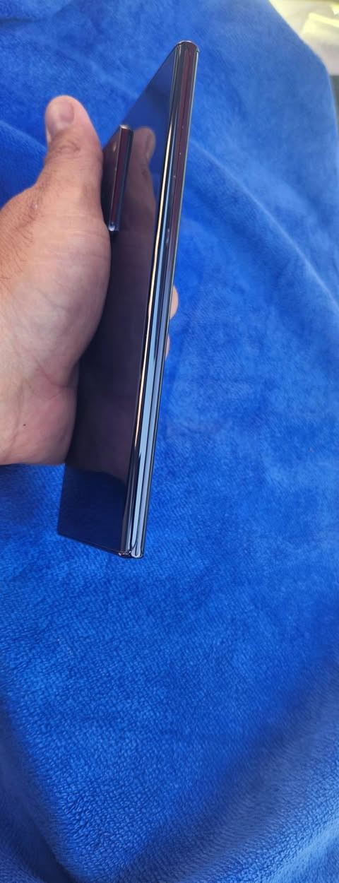 نوت ٢٠ الترى دبل سيم كارت ٢٥٦ فول جهاز فقط بصمه اصبع متشتغل شاشه بلاديه ممبدل الشراي يتصل لو يراسلني خاص(***********) كركوك, العراق
