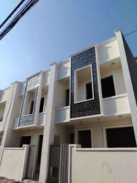 مساحات 50 متر تونات كل عقار بي غرف نوم 2 وملحقاته سعر 52 وبي مجال موقع...