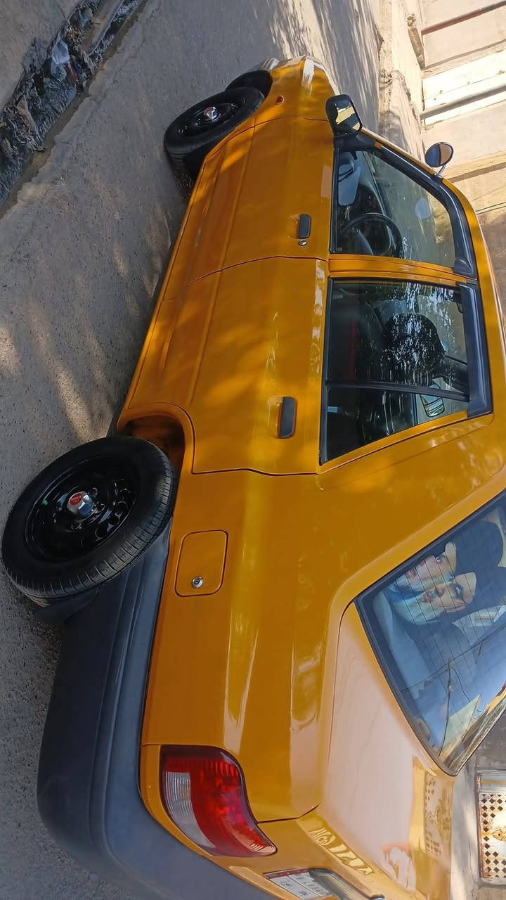 سلام عليكم سايبه 2018 البيع  هيه وغرامت مصفره سنويه ٢٠٢٨  بيه جملغ خلفي معمر  بيه مكينه تنقص  سياره جاهزه  تخم تاير جديد عينه وصينيه جديد  دوشمه جديد جامه ماميه جديده لايت زنون شاشه  ماشتغله تكسي  ***********العنوان بغداد المعامل
