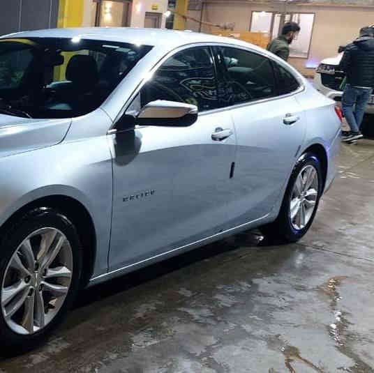 شۆڤلیت  مالیبو 2018 رەنگی سمائی
  ١٠٨ هەزار مايل رۆشتوە 
 گێڕی مەرغوب (ATF).
مواسەفات LT : - 
٤ دەرگا بەسمە کارپلەی ئۆتۆ ستۆپ 
کوشنی سایەق کارەبای _ 
شاشە ئەندرۆید - 
لایت زینۆن داشبۆرد لید کامێرە 
تحدید سورعە سپێری دانەبەزیوە 
تەنها ئێرباگی سوکان سیستمە. 

سعر لە کۆمێنت داوابکە ڕاستەخۆ بۆت دیت 📩 

چەمەلەغی سایەق ساردە 
بونید ڕوبعێکی معجونە بۆ ئەوەی ٢ ڕەنگ نەبێت 
کامل بۆیاخ کراوە  حادیسەکە سوکە..
تێبینی.. گێڕو مەکینەی دەستکاری نەکراوە 
بە شەرت فەحس...

ژمارەی خاوەنی 
***********
