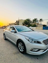 سونتا مديل 2018 فول ومكفول السعر خاص وتفاصيل خاص الرقم07862878097