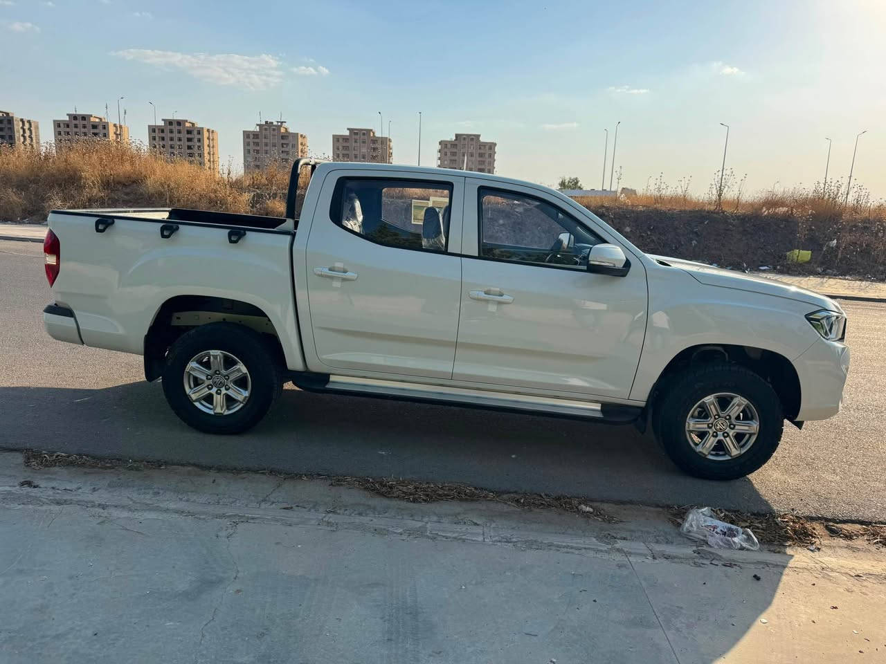 ئێم جی MG T60 2025

پیکەب.دەبڵ أكسل.

ته‌نها ٢ هه‌زار رۆیشتوه‌.

ناو بودیشی بۆ گیراوه‌

زمان ٣ سال گیر و مه‌كینه‌

مواصفات گێڕ عادی.ويل كەپ.شاشه.

بلاجكتۆر گێر و مەکینە قەزافی 2.4   

کەمترین سعر .💵147$💣🔥 

☎️موبایل  ***********

مکان   اربیل Singapore
