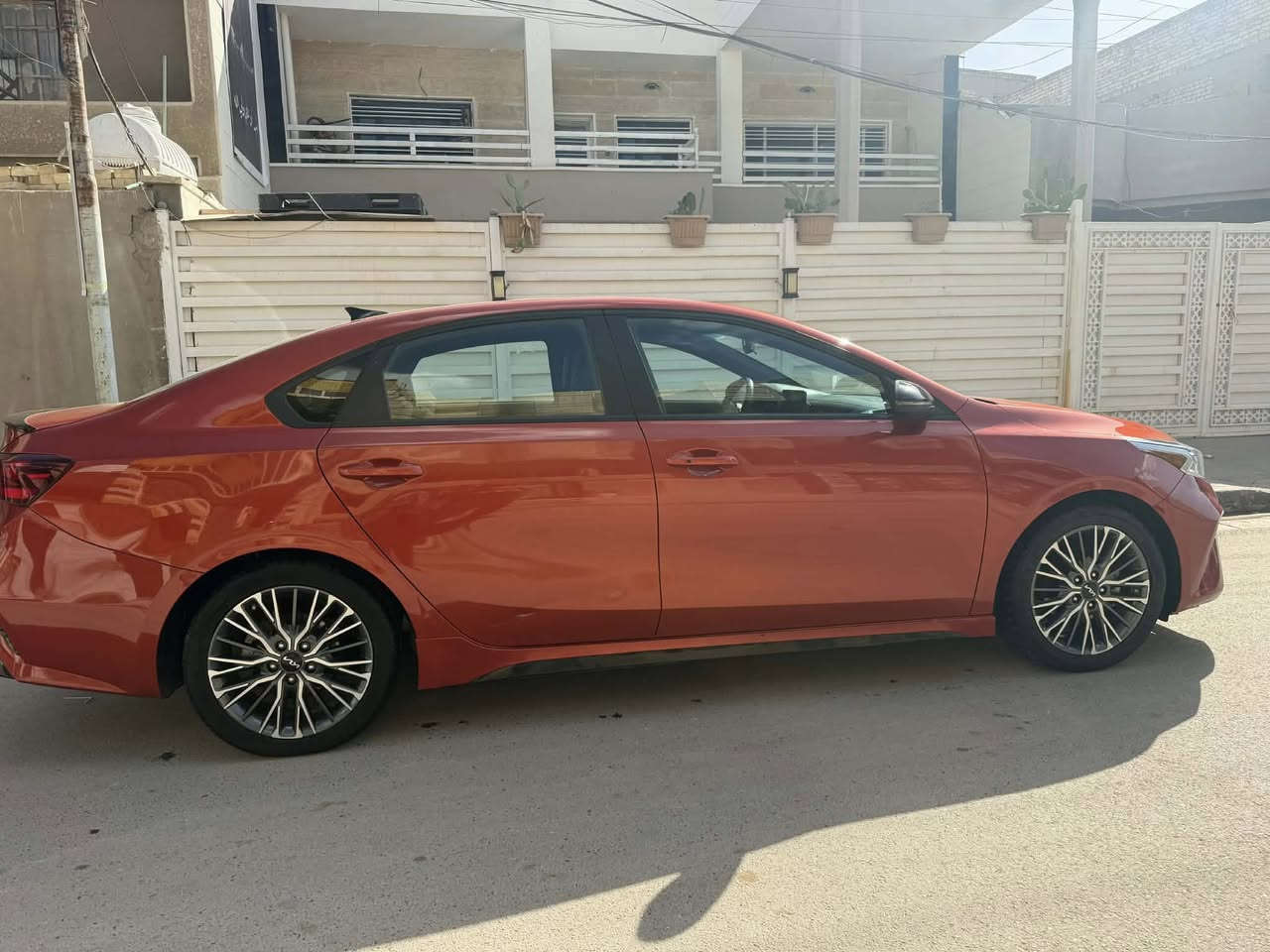 كيا فورتي ٢٠٢٣ وارد امريكي
جيتي لاين بدون فتحة 
حادثهة بابين وجاملغ بدون ايرباك
رقم بغداد بسمي
بصمة 
رادار
كشنات جلد ومخمل
كامرة 
فول تحكم استيرن
ماشية ٢٣ 
مكانهة بغداد 
السعر 143
***********
