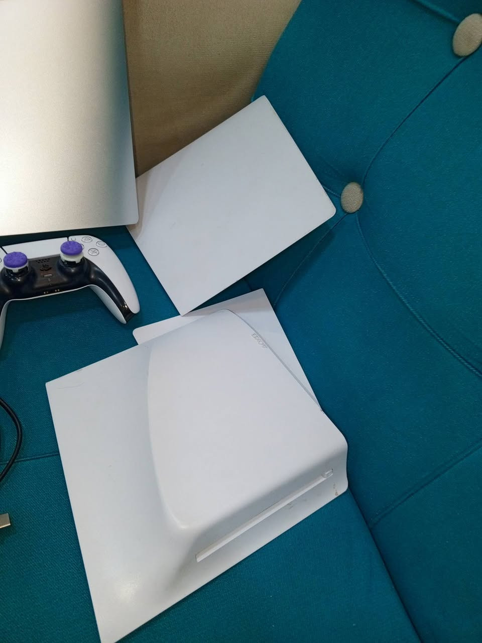 بلي فايف سلم جهاز نضيف ما مفتوح وبي حساب العاب مشتريهن+ وياه كفرات اضافيه ا (عندي توصيل) السعر 650


**إذا كنت صاحب هذا الإعلان وتريد حذفه لأي سبب، رجاءا أرسل رسالة إلى الدعم الفني**