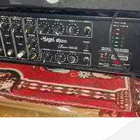 جهاز صوتي • مسجد • مستخدم قليل