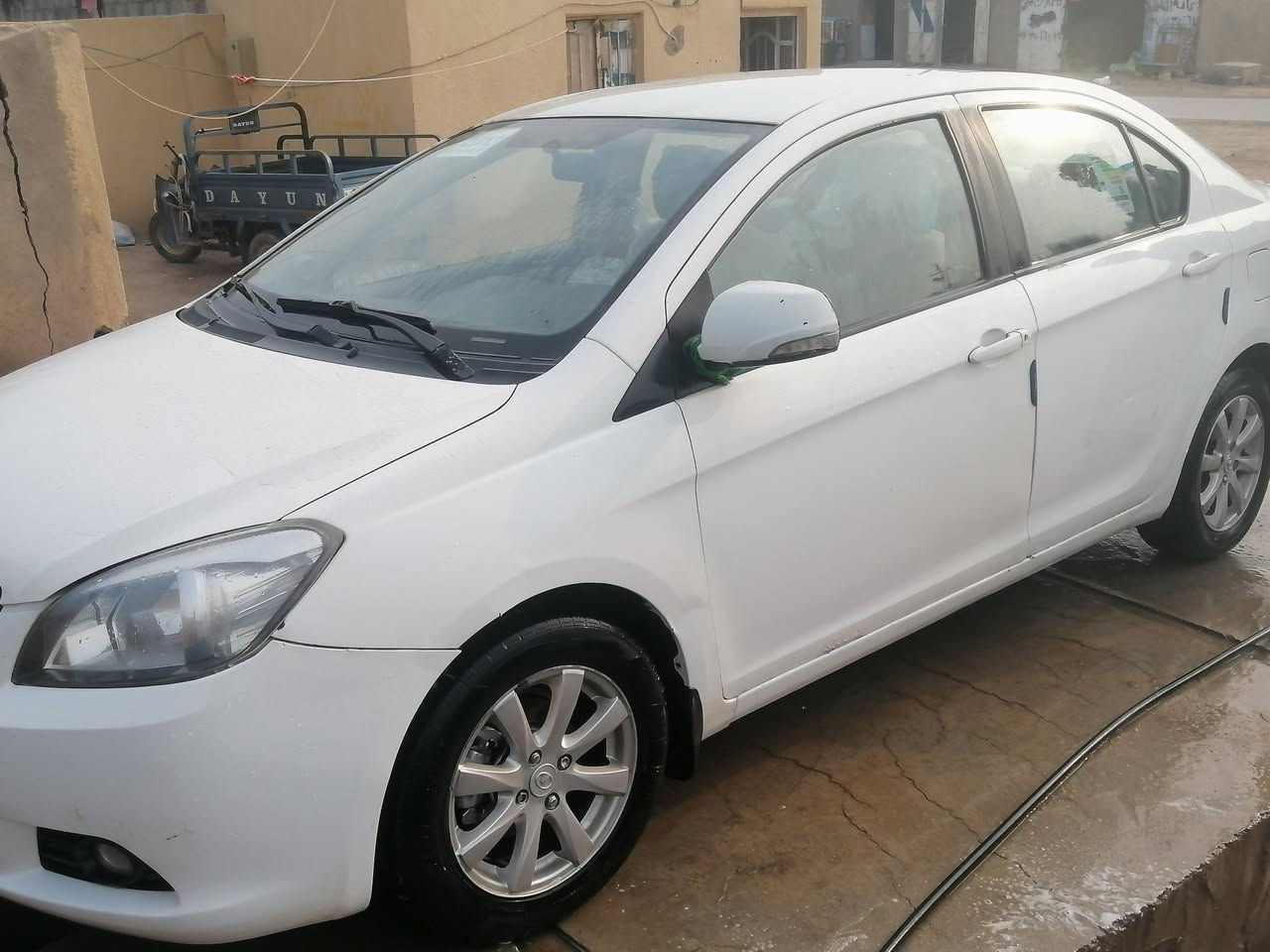 سلام عليكم كريت ويل فولكس في واسط مكانهه الأحرار السعر 50 رقم ***********
