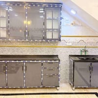 كاونتر ٢م • سطح مرمر كرانيت • حسب الطلب