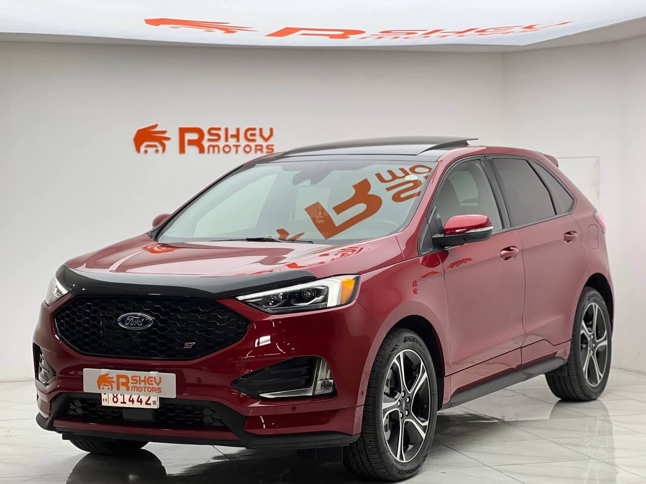 Ford Edge 2023
فورد ايدج ٢٠٢٣

مواصفات ST اعلي فئة مواصفات
(تبريد المقاعد-سقف بانورامي-تدفئة المقاعد-مقاعد كهربائية-AWD-صندوق كهربائي-رادار-التشغيل عن بعد-إنارة محيطية-شاشة-بصمة-المصابيح الأمامية ليد-مثبت السرعة-شاحن لاسلكي-)

مكينة ٦سلندر+توين توربو حجم ٢.٧لتر ✈️
ماشية 28,000 ميل و بحالة ممتازة 

ضرر السيارة ثلاث ابواب بجم كبس بيها شوي دواخل الباب و ايرباك بردة سستم شركة 
رقم الشاصي مع الصور
رقم كاتي تترقم شمالي دهوك اربيل سليمانية

مكفولة من كير و محرك و كهربائيات

و ب سعر(165$) ورقة و بيها مجال للطيبين

مكان السيارة

دهوك -معرض ارشف R-Shev
رقم51 من معارض التيرمينال 

***********
*********** دهوك, العراق
