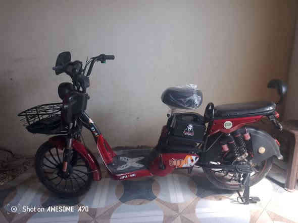 بايسكل شحن للبيع مودي 2024سعر 325وبي مجال استفسار على هاذة رقم ***********
