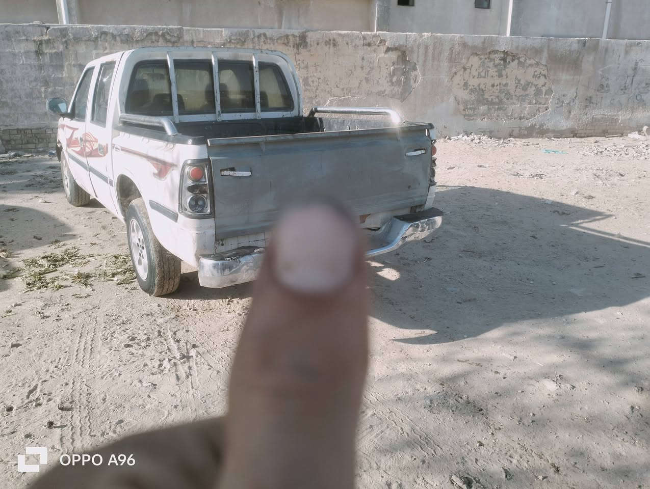 السلام عليكم سياره گنوه للبيع رقم صدامي بغداد راعيه ماواصله ابيع هل موجود السعر 13 وبيه مجال قليل للتواصل اتصل ***********
