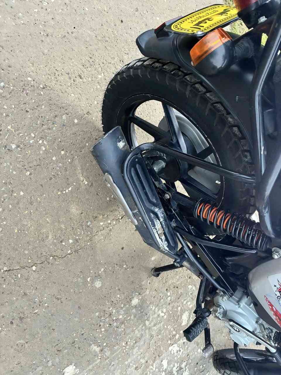 سلام عليكم دراجه بوكسر موديل ٢٠٢٠مكان بغداد الحسينية الراشديه سعر ٩٠٠الرقم***********
