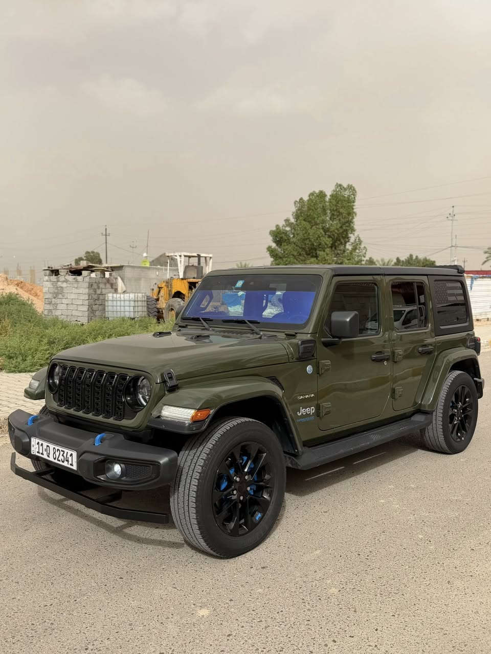 حيو شبابنا الطيبة :)
قبل كلشي اقرا التفاصيل وراها اتصل وبيك خير وتدلل
(شوفو الفديو توضيحي كامل مكمل) 
جيب رانكلر 2022 4Xe
وارد امريكي

JEEP WRANGLER, SAHARA 4XE. 2.OL 2022
حجم المكينه : 2000 تيربو + هايبرد + هجين شحن خارجي
المسافه المقطوعه :37 ميل
الضرر السياره : فقط دعامية امامية بدون صبغ
الايرباك : دركة فقط
#المواصفات
1. قماره تتفصخ صير كشف 
2. بصمه
3. لوكير 
4. كشافات 
6.شحن خارجي
7.هيتر بالاستيرن
8.شاشه كبيرة
9.هيترات بالكشنات
10 . رادار امامي 
11.كشنات جلد 
12 هيترات بالكشنات 
13دمام خلفي
1. توقف تلقائي
15. سبايدر خلفي
السياره باسمي شرط التحويل ثاني يوم %%

٣ تفاصيل اكثر على الرقم 

     ***********
***********
بيع او مراوس حسب القناعة

مكان السياره : بغداد اليوسفية
