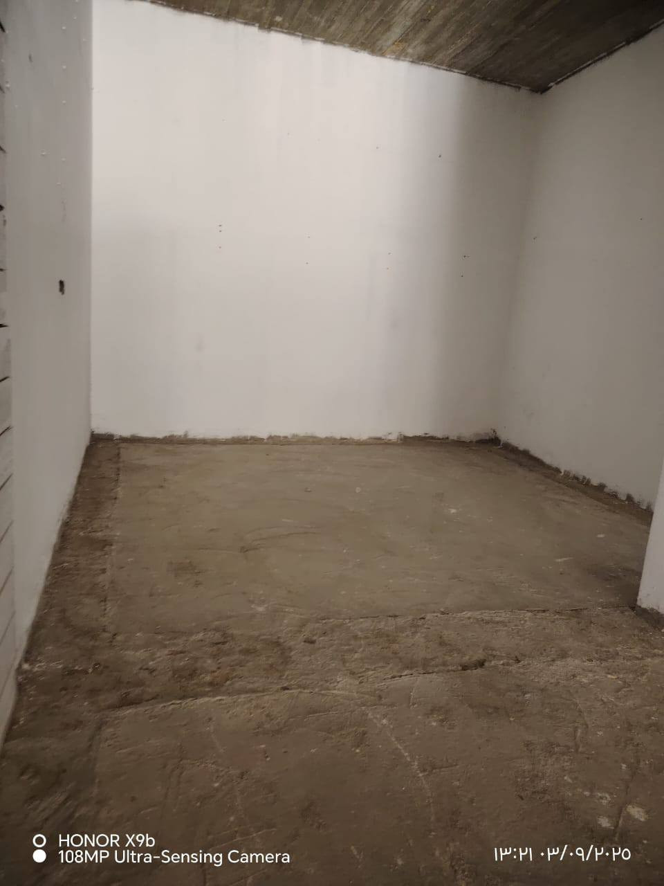 السلام عليكم محل لايجار مساحه 100 متر شارع الجامع مجاور صيدليه جار الأمير مقابل الإطفاء يرهم كلشي انشائيه صالون معهد مجمع ورشه عمل الاستفسار الاتصال على الرقم
***********
