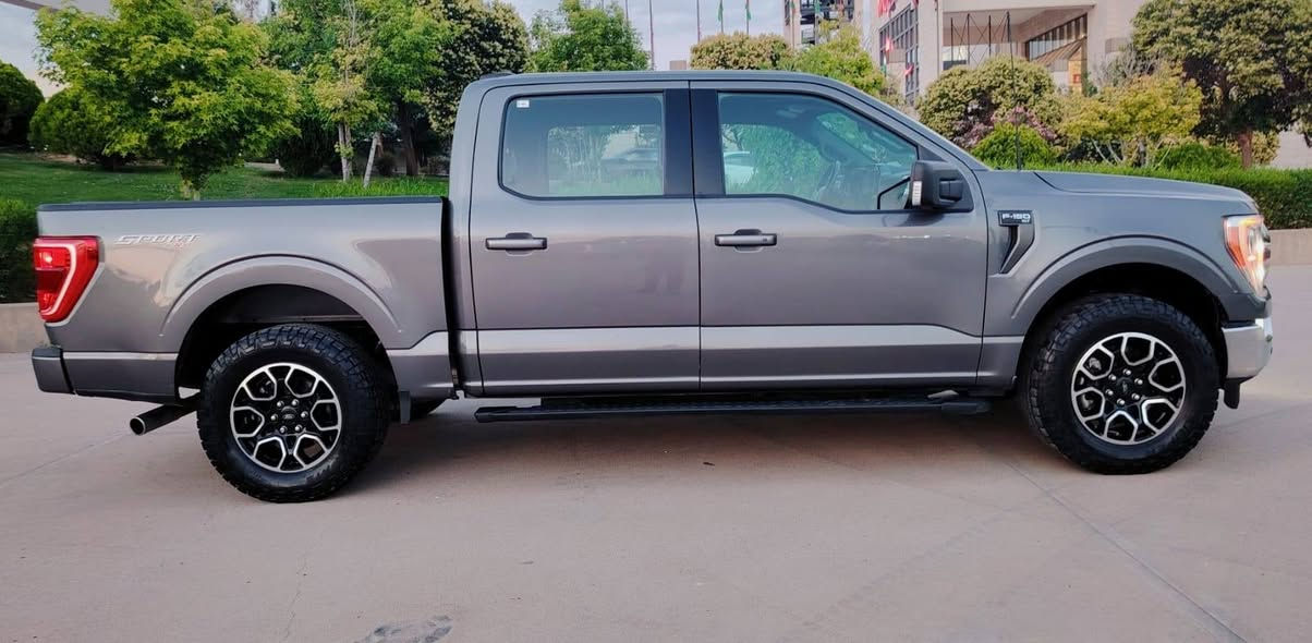 بسم الله سلام عليكم
فورد F-150 موديل:2022(  انضف او ارخص بكل سوق)
مواصفات XLT يعني فوول فول ماعدا بنورامه باب طويل بدي قصير
   ماشي38فقط حجم محرك 6 توربو مرغوب محرك كير تبريد تدفئه كهرباي حجر صالص صدر اكسل مكفول كفاله عامه
دبل اكسل شاشه كبير كامره حساسات رادارات كير ارضي تبريد مركزي يعني فول فول ماعدا بنورامه سياره فقط بنيت صبخ بدون شاصي فقط ارباك استيرن مرجع بلاد الباقي كفاله صور حادث بل منشور 
  سعر جوو سوق 285  بي مجال قليل كلش مكان سيار سليماني رجاا اذا مو شراي لاتكسر حلال ناس مع احترماتي *********** السليمانية, العراق
