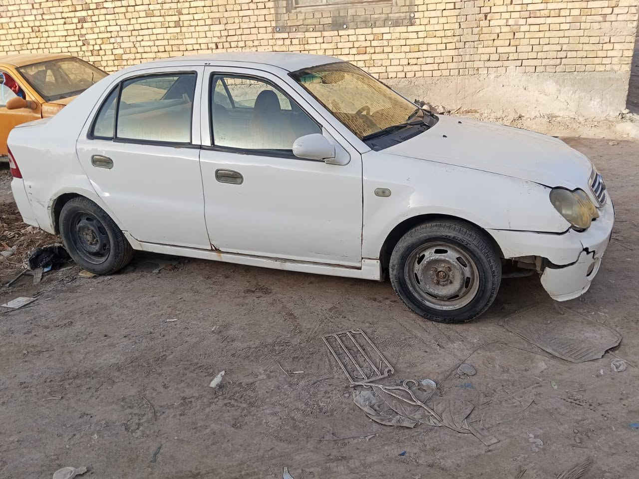 السلام عليكم جلي سيكي 2012 باسمي رقم مميز السياره جاهزه بيها ضربه ماشر عليها تبريد ثلج مكينه وكير كهربايات جاهزه السعر 22 مكاني ناصريه المركز ***********
