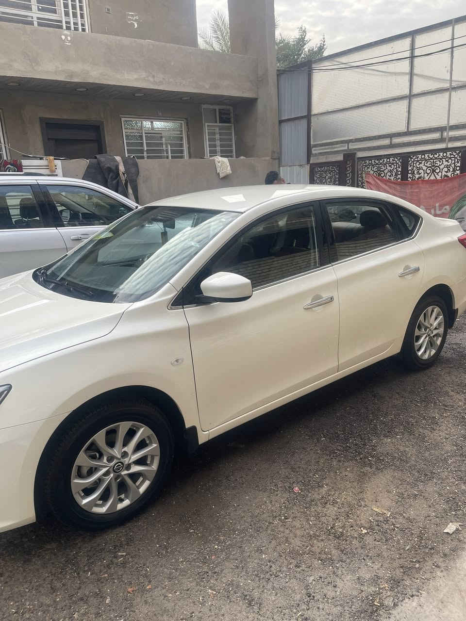 نسيان سنترا للبيع موديل ٢٥ ماشيه ٢٠ الف رقم اربيل سياره مكفوله مكاني بغداد الدوره
سعر ١٢٧. رقم الهاتف ***********
