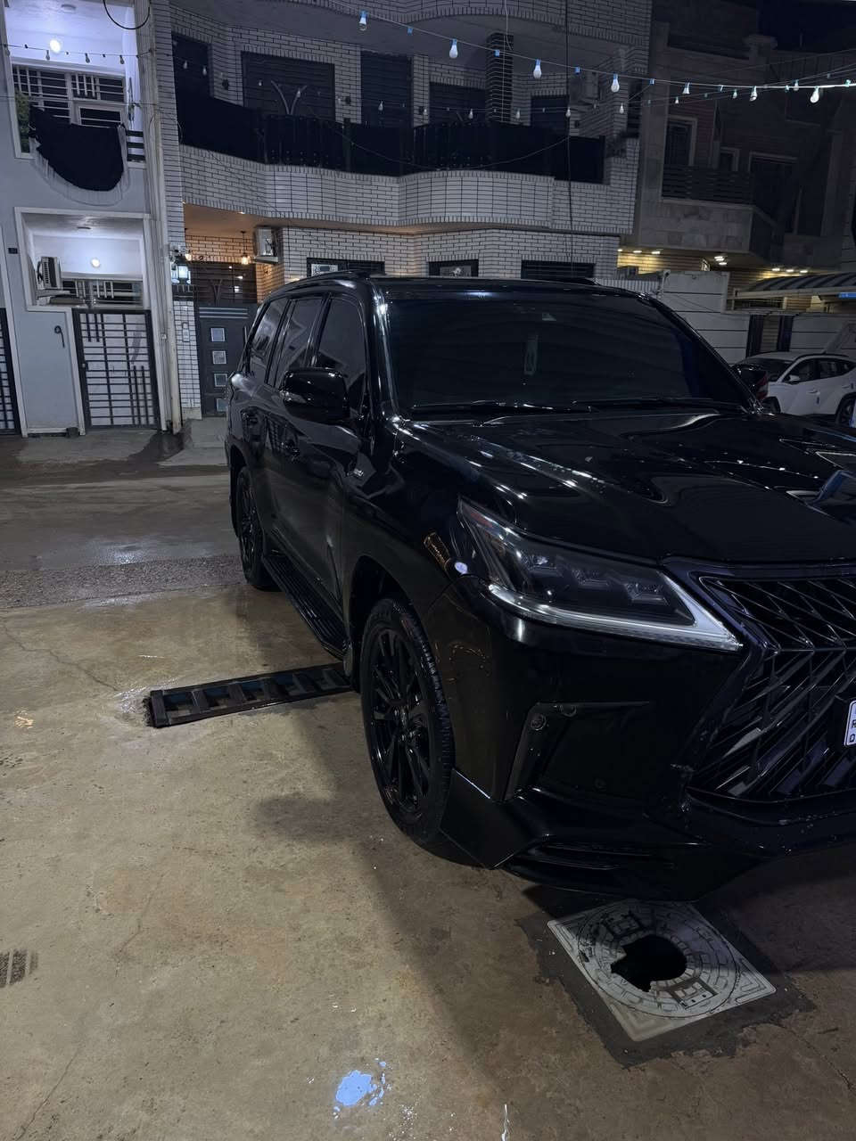 للبيع لكزس 2019 كورو اصل بريم
السيارة جديدة كلش

داخل احمر 

ماشية 67الف

رقم بغداد بس غير هذا انطيك الي بيه 

مكفولة

مواصفات اللكزس معروفة

مكان السيارة بغداد

كل غراضها كاملة مع التابوت  

للاستفسار ***********
