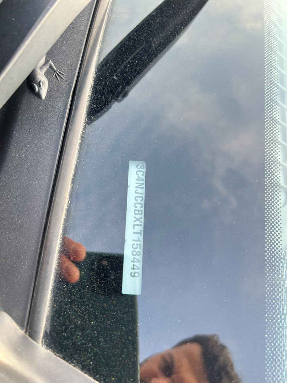 سلام عليكم
جيب كومباس 
مديل2020
ماشيه ١٣٠ 
٣ قطع 
مكانها نجف
مواصفات ليميتيد
سعر ١٣٠ وبيها مجال بسيط


**إذا كنت صاحب هذا الإعلان وتريد حذفه لأي سبب، رجاءا أرسل رسالة إلى الدعم الفني**