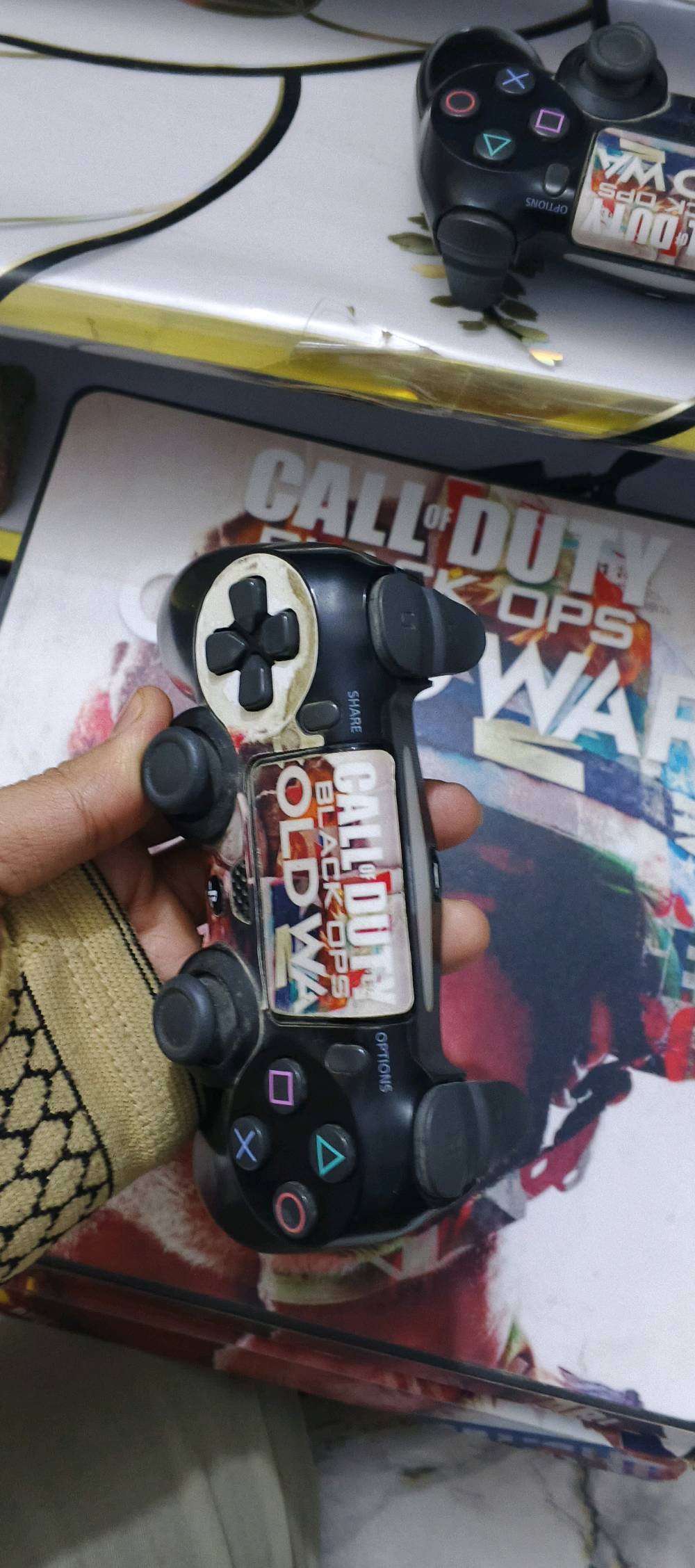 بلي 4 قابل لتهكير اصداره 12.50 هارد الف جيجا كامل ملحقات يدات 2 كارتون كيبلات 